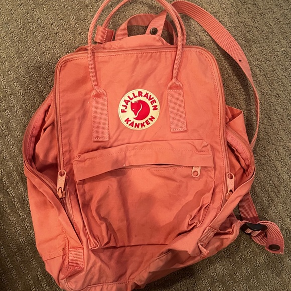 Fjallraven Handbags - Fjallraven Kanken Pink Backpack